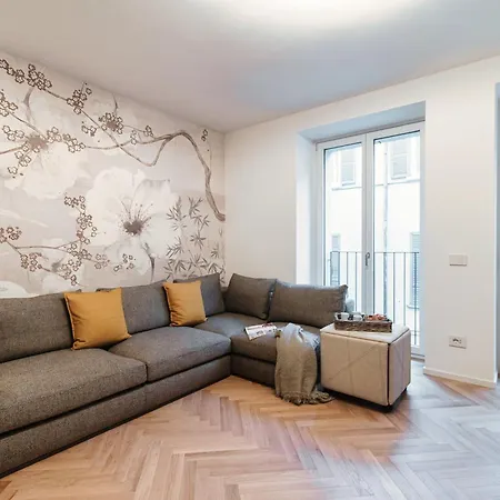 Apartmán Stella - By Myhomeincomo Como