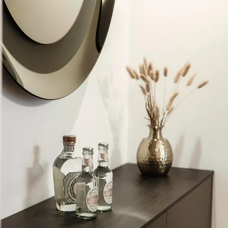 아파트 Stella - By Myhomeincomo *