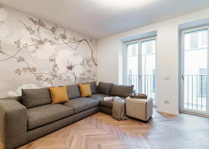 Apartament Stella - By Myhomeincomo Como
